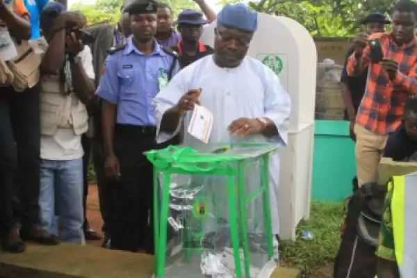 PDP supporters protest, allege rigging of Osun poll